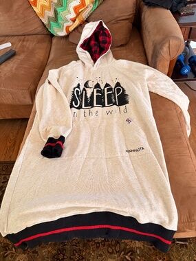 Sleep in the Wild Minnesota Hooded Sweatshirt Bathrobe--Large